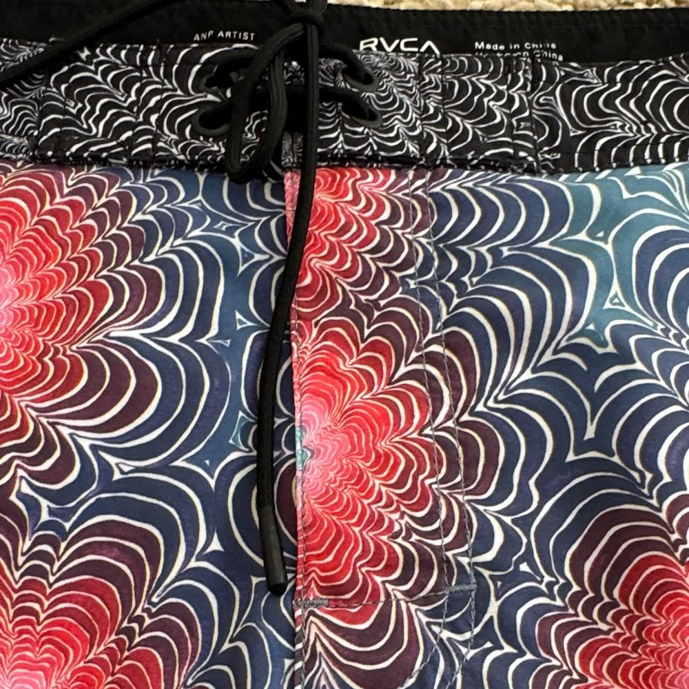 RVCA Mens Artist Network Swim Shorts Boardshorts Graphic by Kelsey Brookes, 30